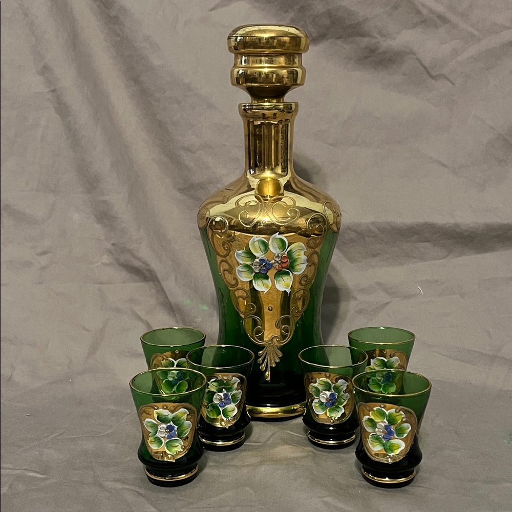 Vtg Murano Green Decanter & 6 shot glass Set Handpainted Raised Floral Italy